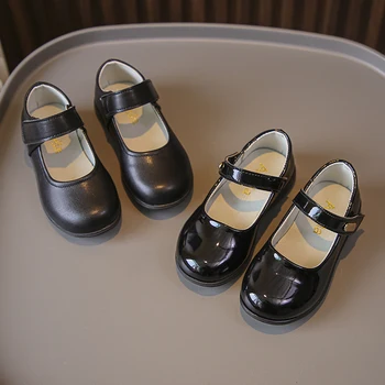 Кожаная обувь для девочек на свадьбу, мягкая черная школьная форма для детей из Великобритании, простая нескользящая детская обувь для выступлений 2023 года.